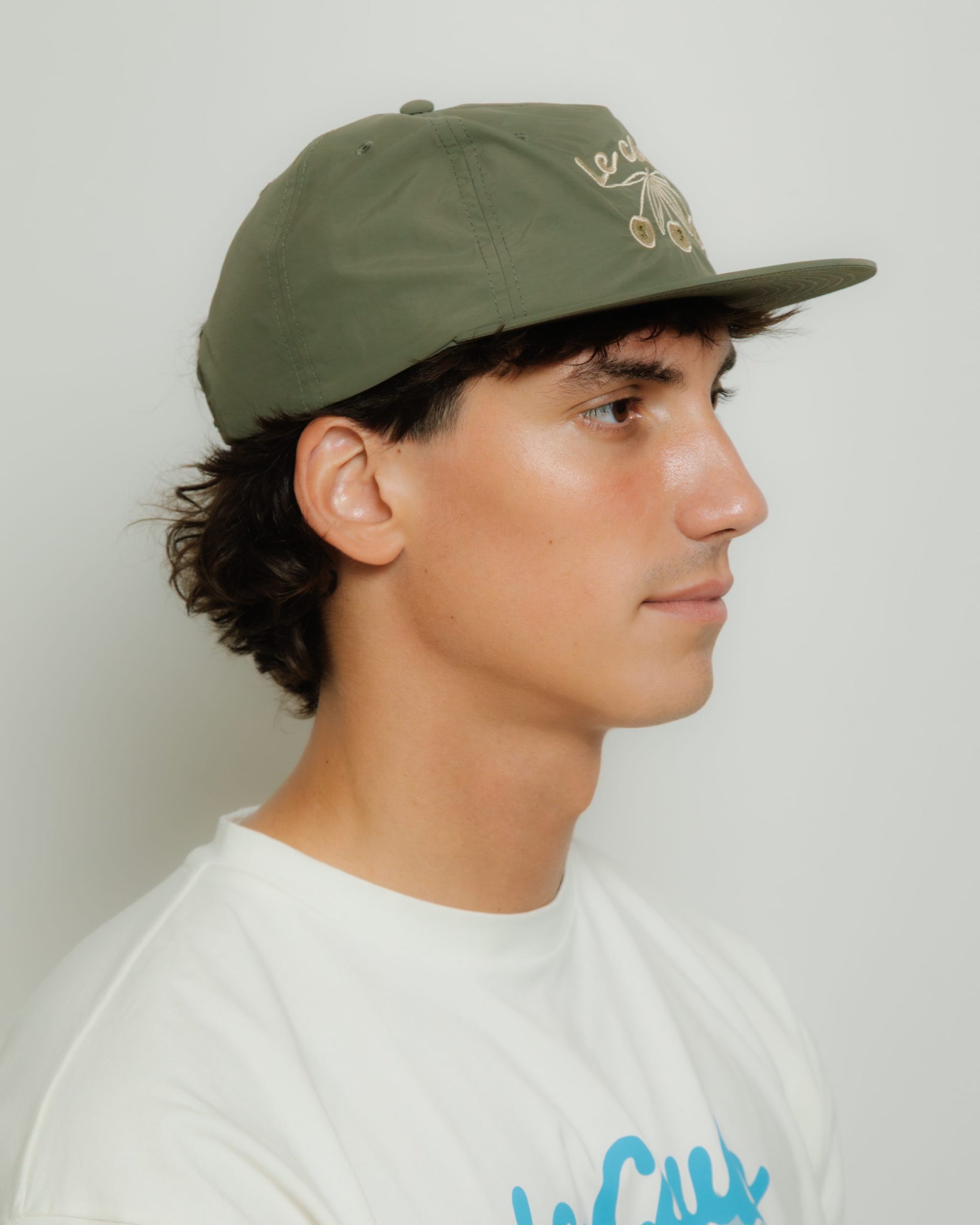 LE CLUB 33 cap